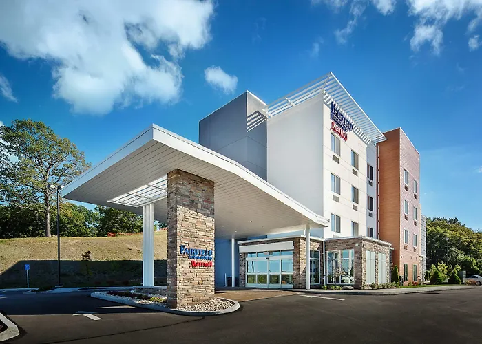 Fairfield Inn And Suites By Marriott